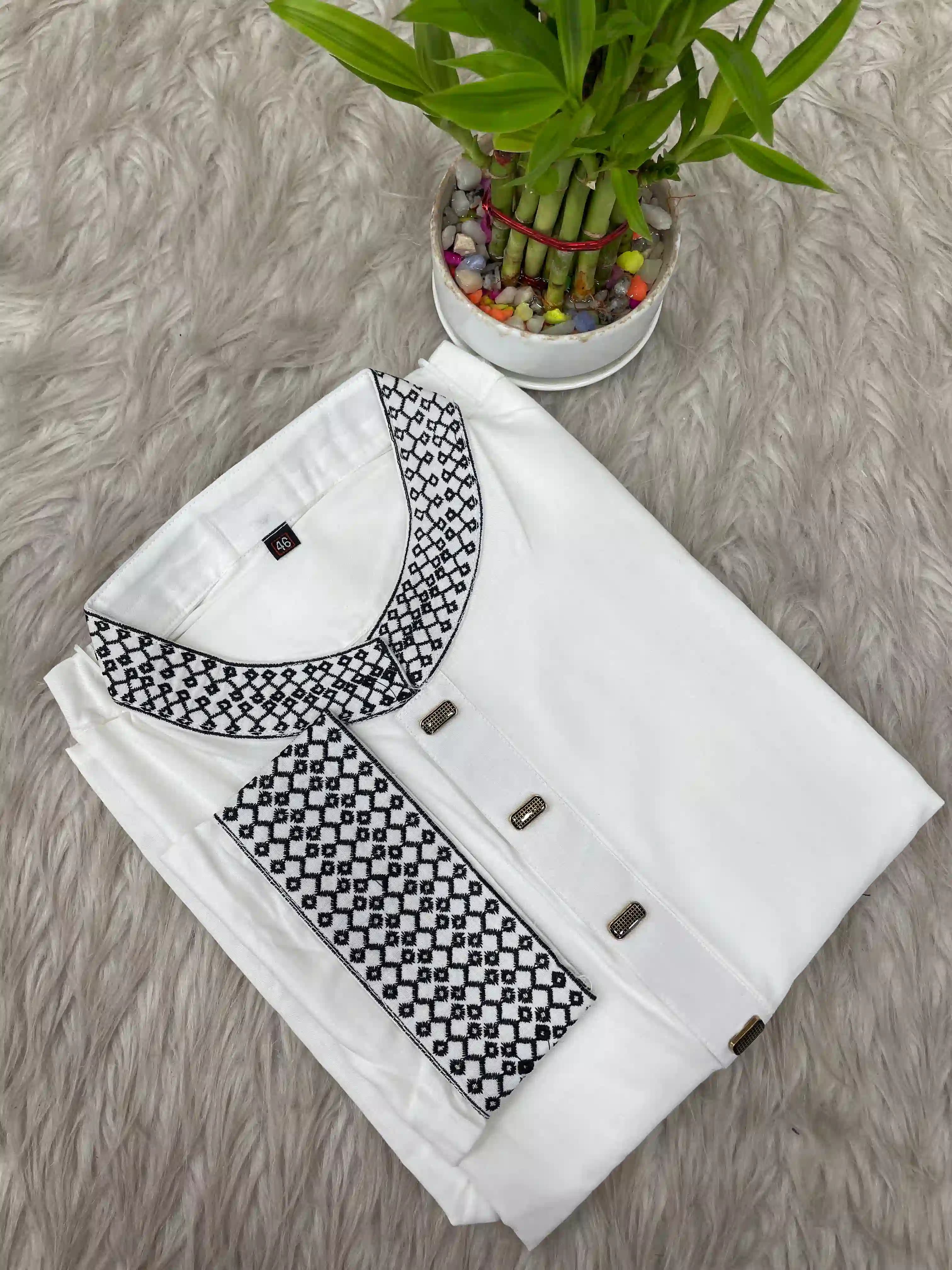 Monochrome Elite