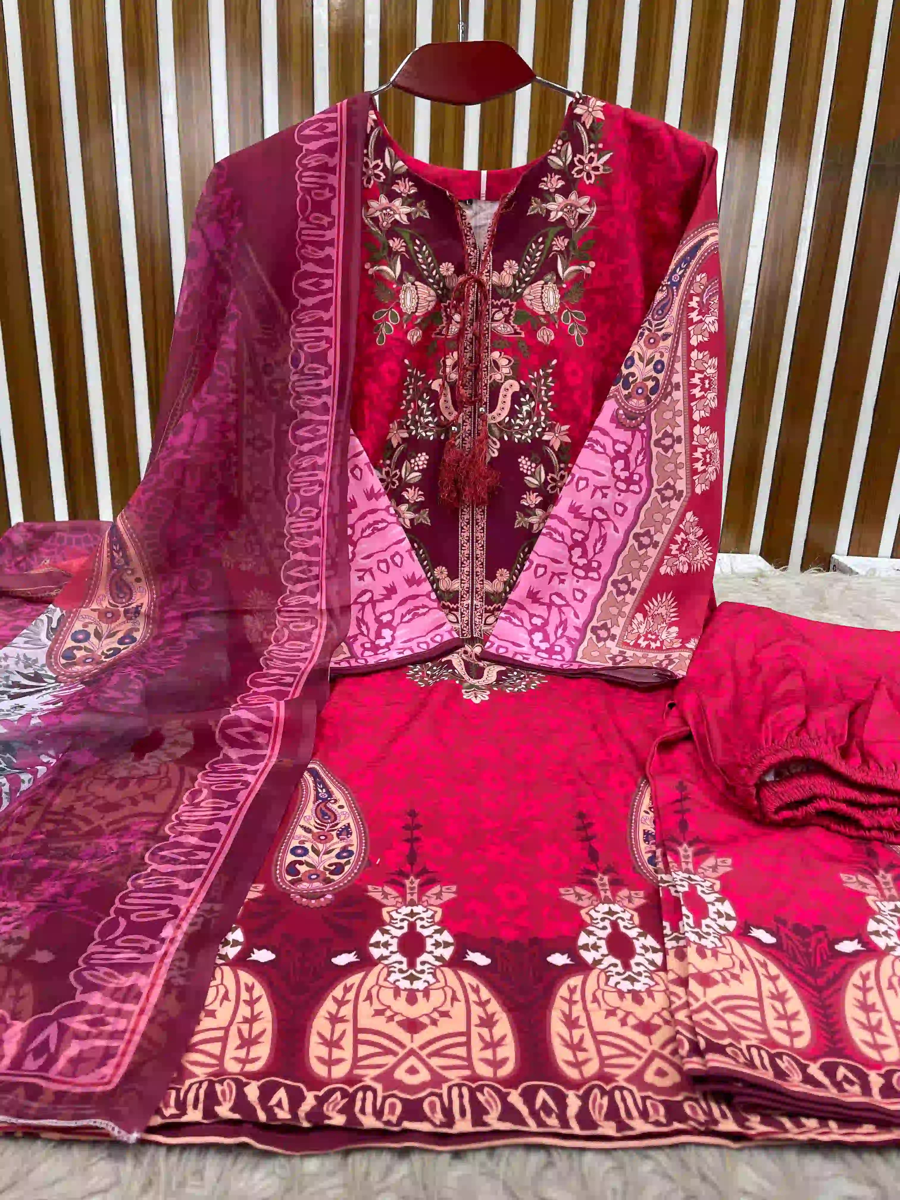 Kashmiri Vine