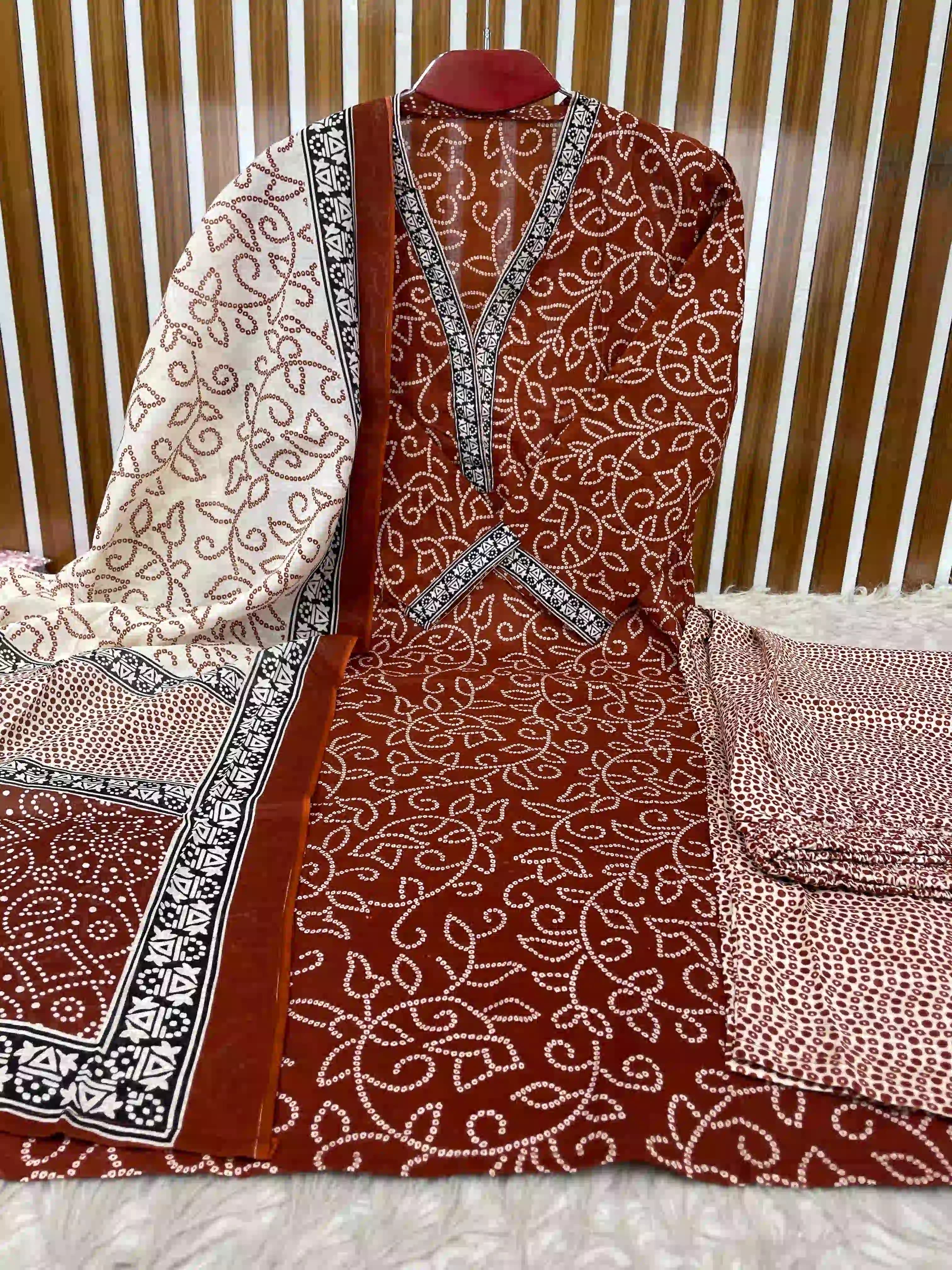 Floral Chunri